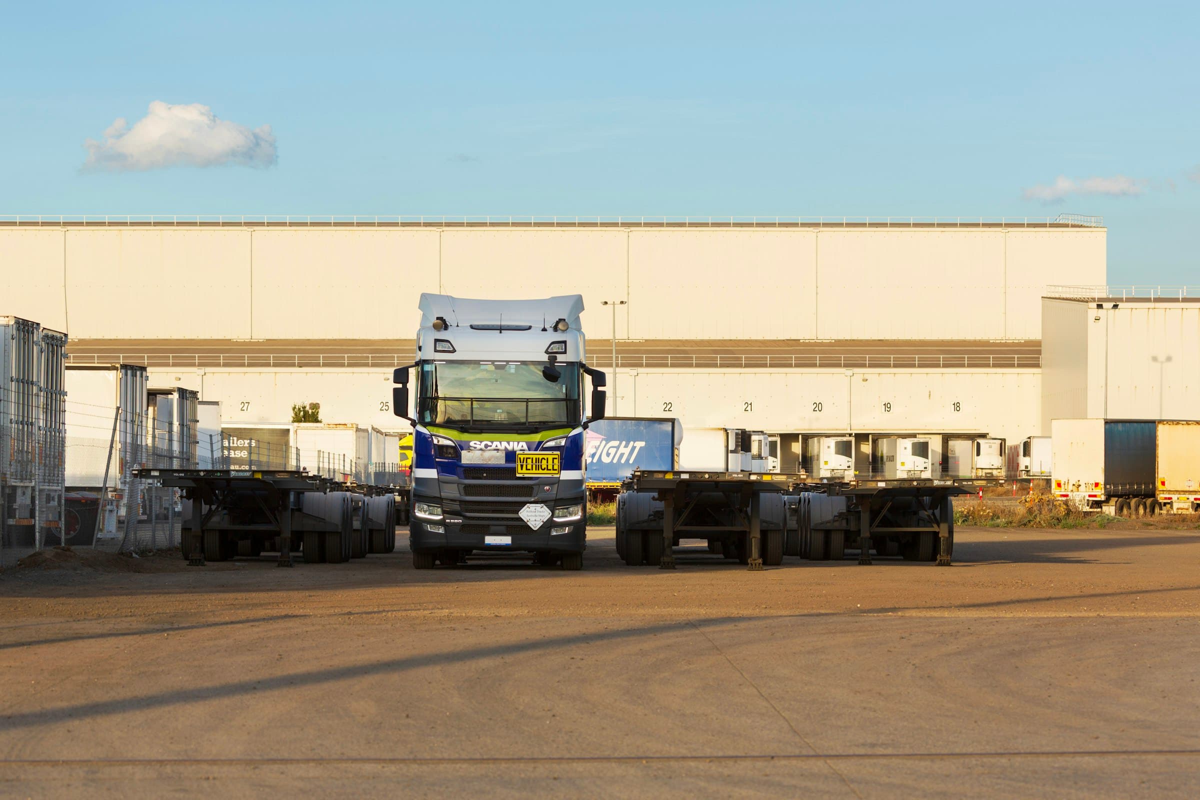 LKW-Verkehr, Symbolbild für Fahrer-Recruiting in Nordrhein-Westfalen